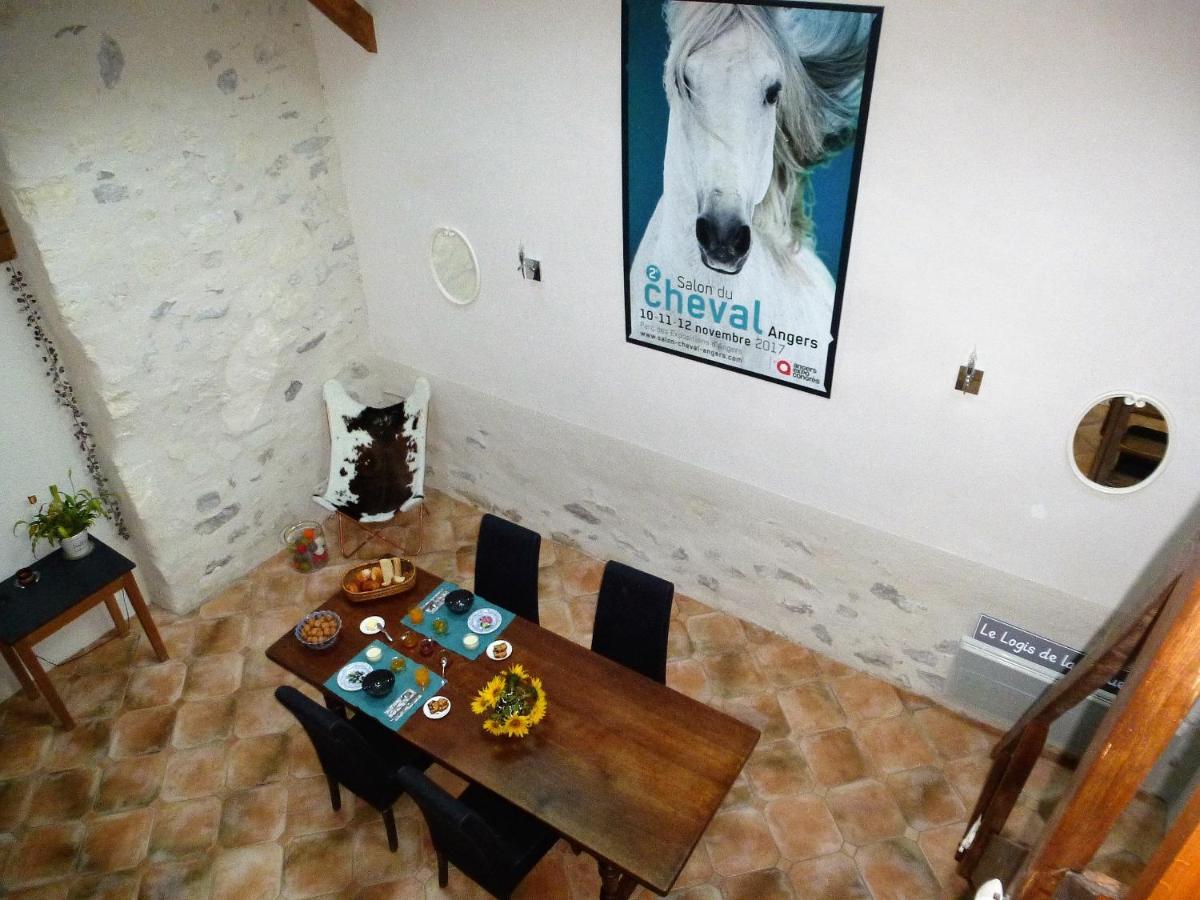 Le Logis De La Chouette Hotel Baugé Екстериор снимка