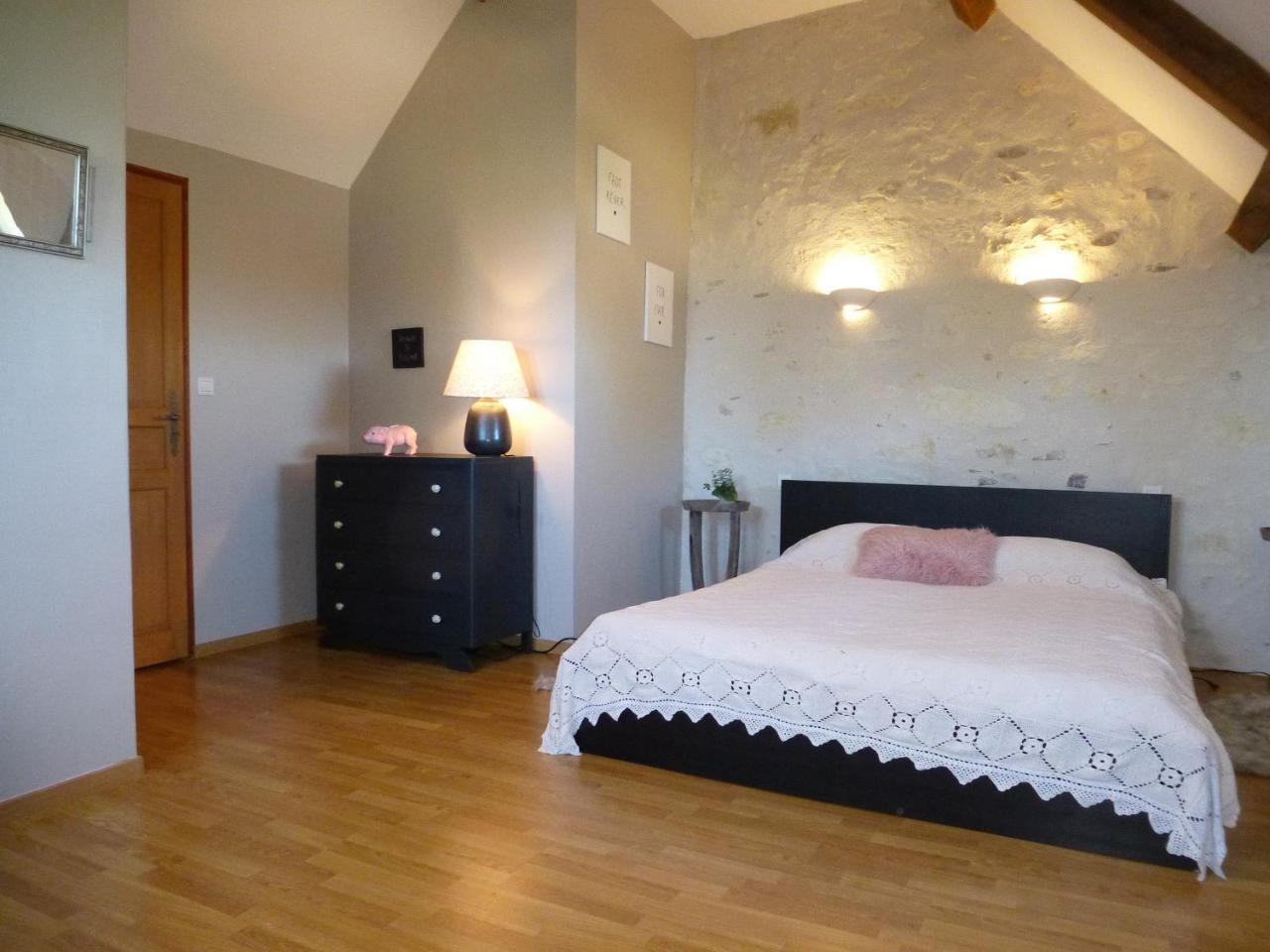 Le Logis De La Chouette Hotel Baugé Екстериор снимка